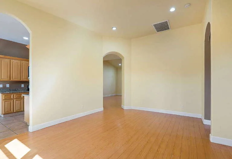 2621 Mysin Way — Photo 3