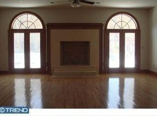 1140 Paxon Hollow Rd, Media, PA 19063