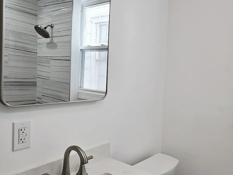 15 Dwight St #2 — Photo 11