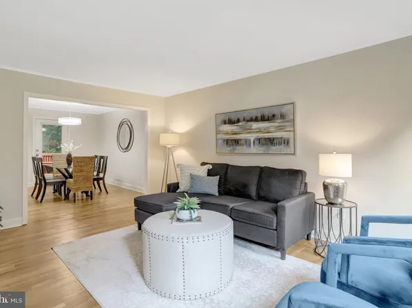 5466 Mersea Ct, Burke, VA 22015