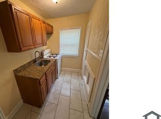 1306 N Rockton Ave APT 2, Rockford, IL 61103