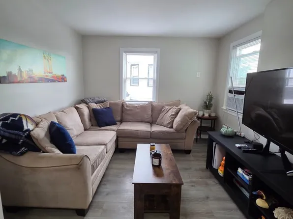 166 Carmita Ave #2, Rutherford, NJ 07070