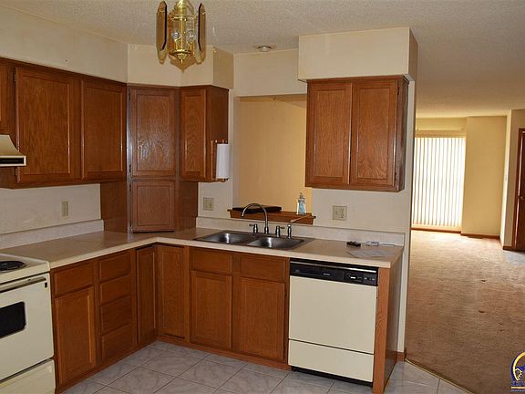 4th image of 3532 SW Willow Brook Dr