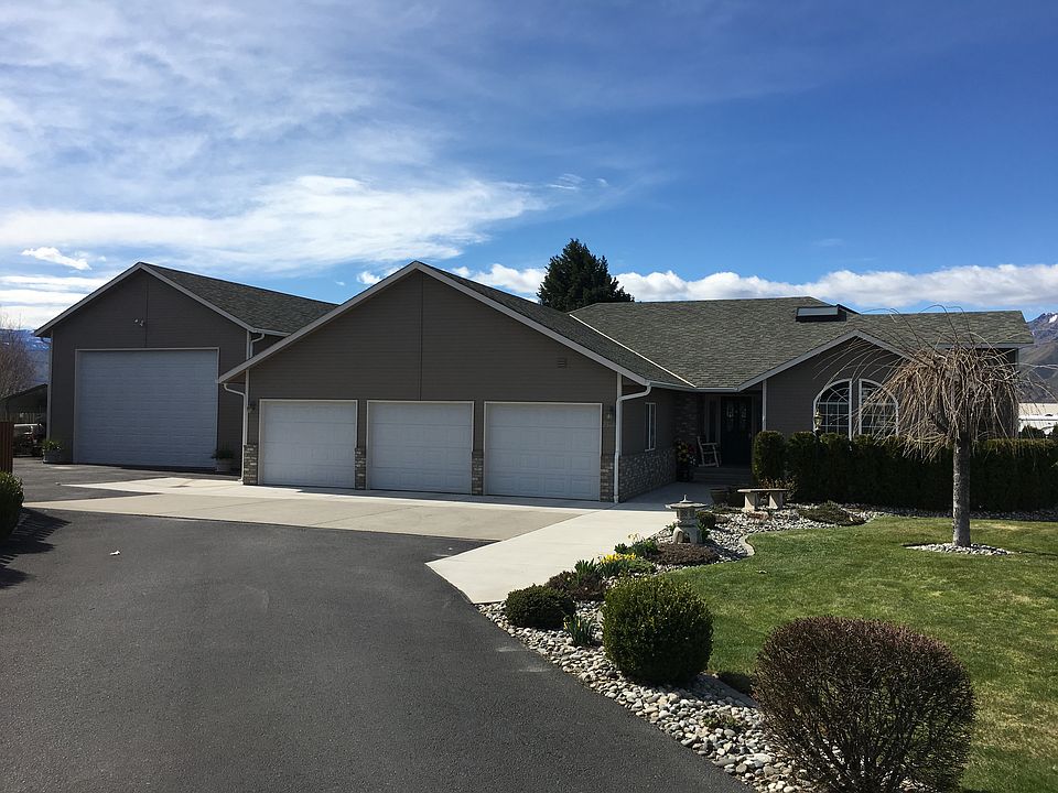 1st image of 2860 Chaussee Victoria Ct