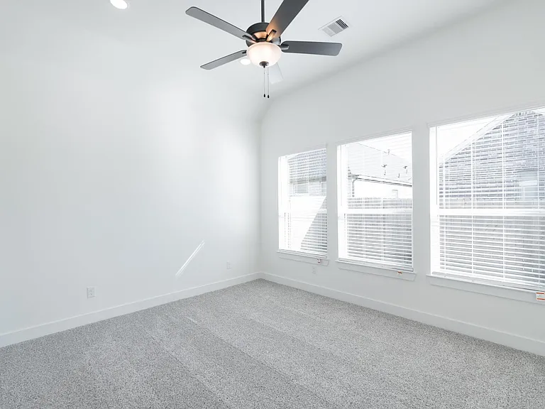 10472 Wild Rice St — Photo 18