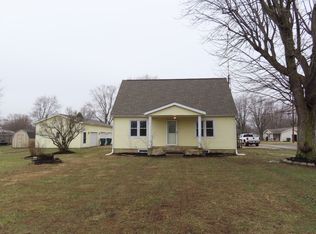 527 N Claypool Rd, Muncie, IN 47303