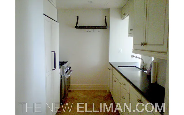 Rented by Douglas Elliman | media 41