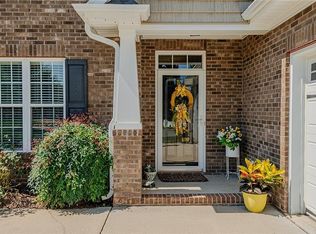 605 Compton Ct, Graham, NC 27253