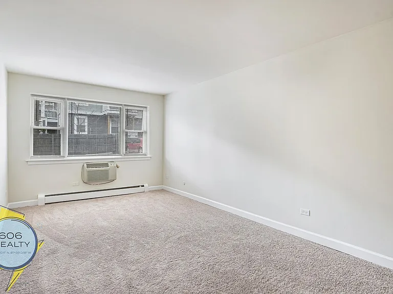 1039 College - apartments and offices for rent — Photo 6