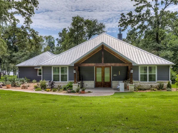 658 Rs County Rd #3500, Emory, TX 75440
