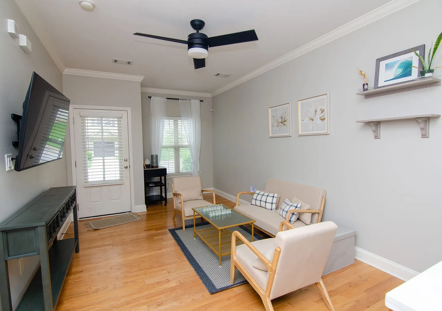 Cozy Townhome in Woodbury Subdivision — Photo 2