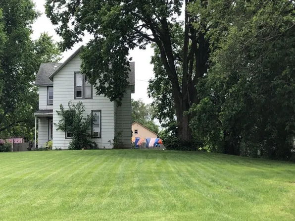 1810 Lindy Ave, Rock Falls, IL 61071