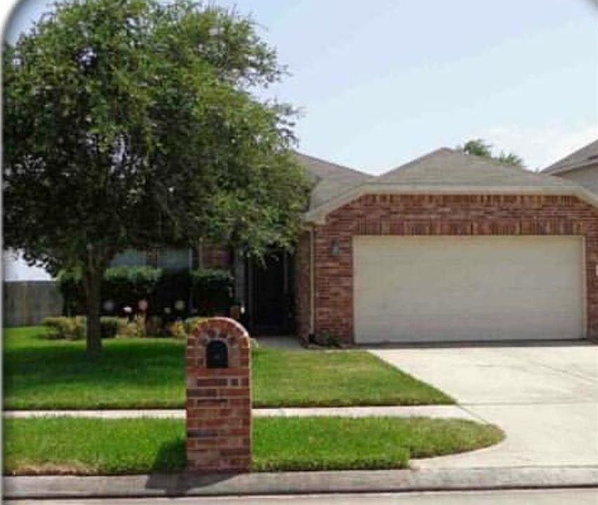 1st image of 1503 Squire Dr