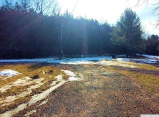 Gregory Rd, Ghent, NY 12075