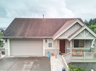3037 SE Dune Ave, Lincoln City, OR