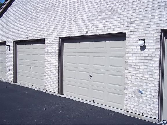 2nd image of 8390 Spring Valley Ct #8309-206
