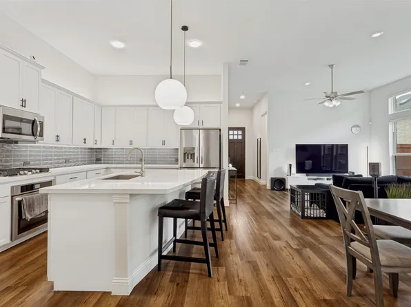 1505 Broadview Dr, Garland, TX 75042