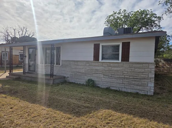 513 E 44th St, Odessa, TX 79762