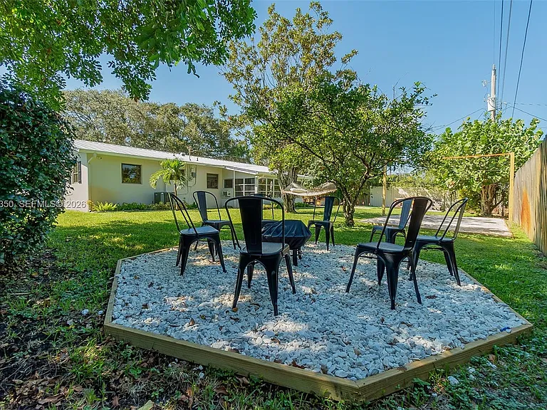 712 Tradewind Dr — Photo 45