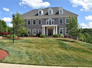 404 Wynstone Dr, Wexford, PA 15090