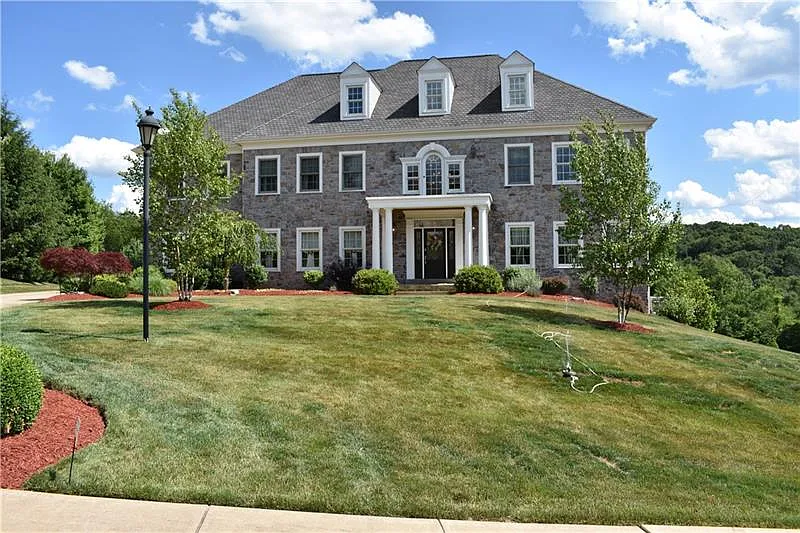 404 Wynstone Dr photo 1