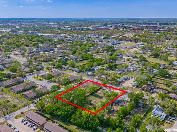 1290 Hyman St, Stephenville, TX 76401