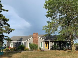 9228 Roberts Rd, Woodburn, IN 46797