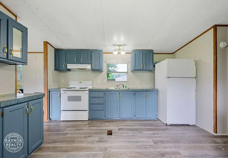 121 Wood Church Rd — Photo 8