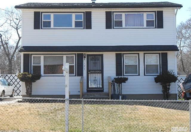 1st image of 129 Noel Dr