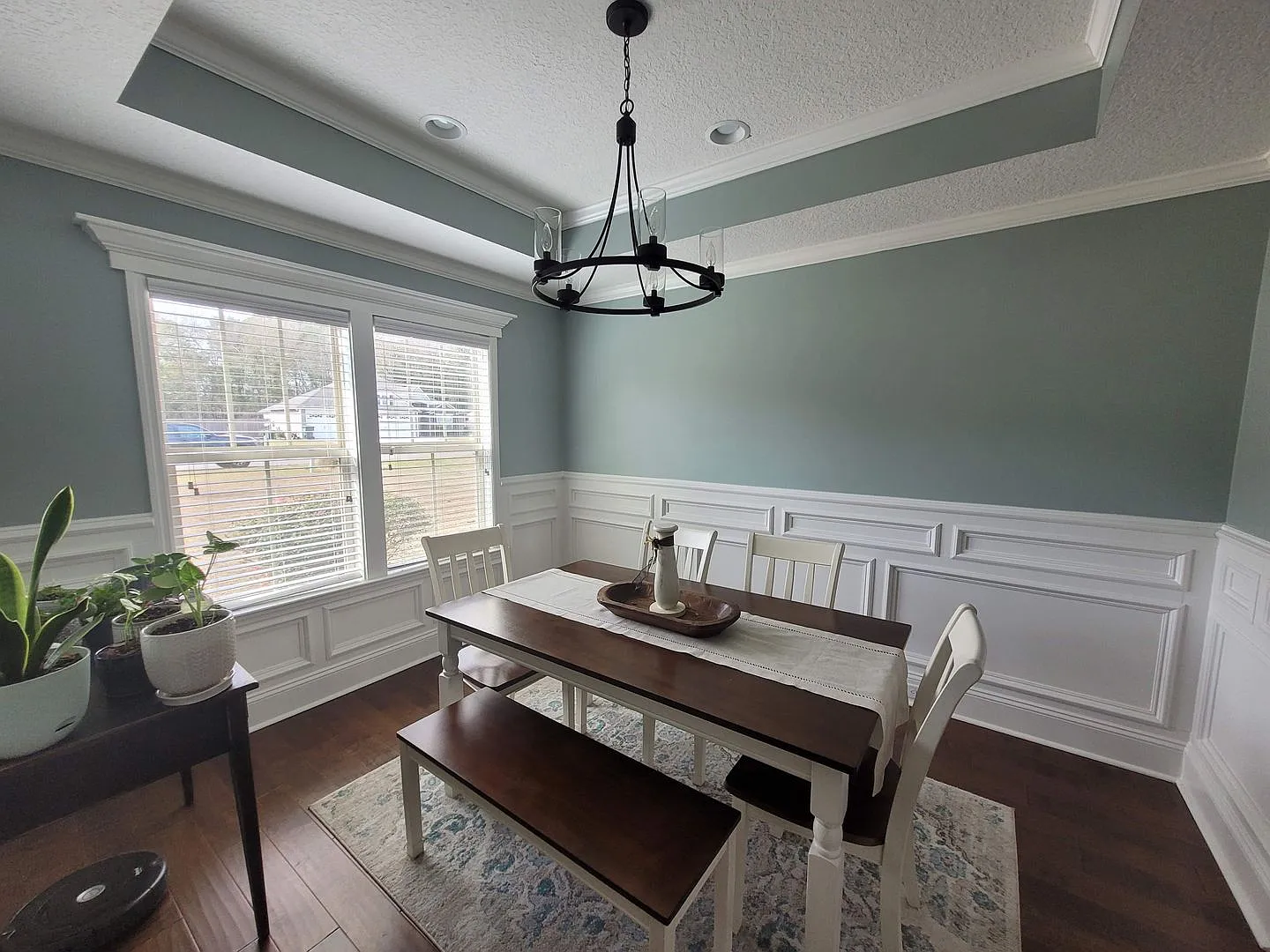 Exquisite Southern Living: 3BR/2BA Gem with Modern Touches, Fenced Yard, and Community Pool in Be... — Photo 4