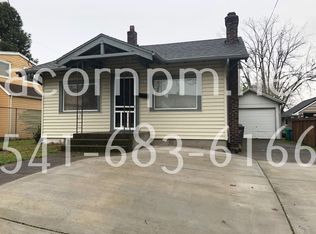 1615 NE Ainsworth St, Portland, OR 97211
