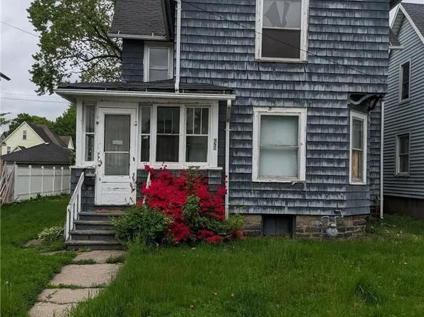 229 Decatur St, Corning, NY 14830