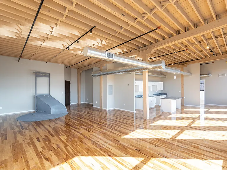 116 N 4th St — Photo 1