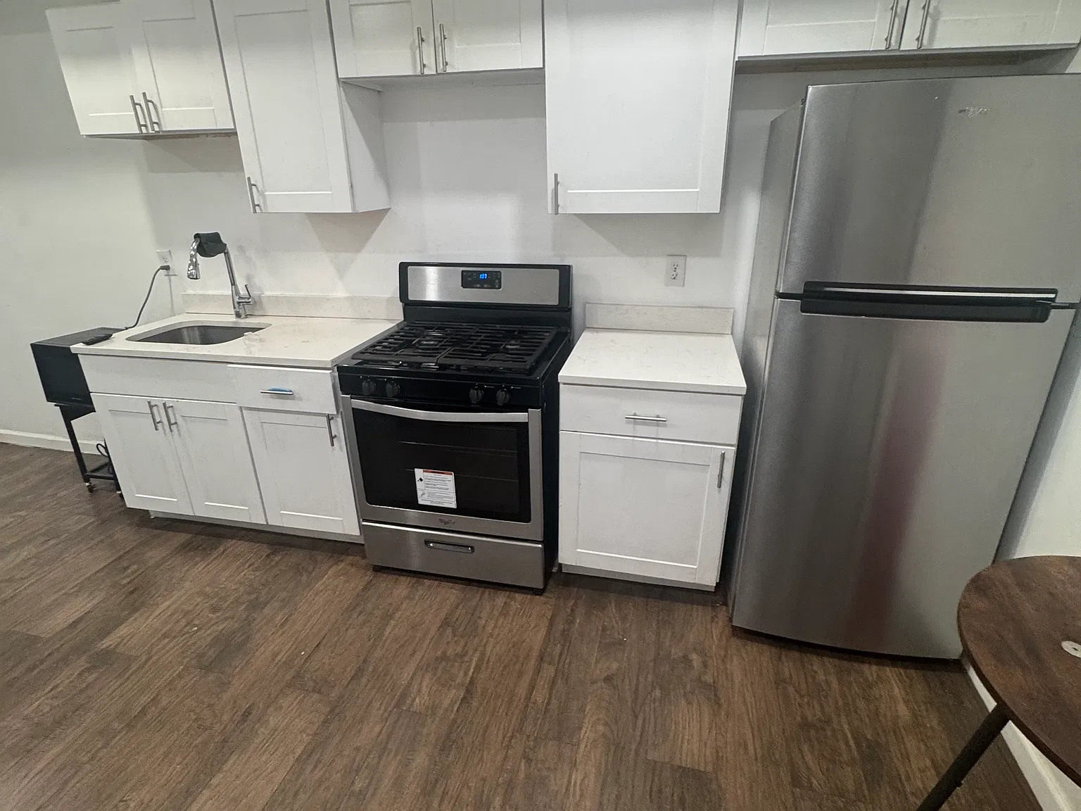 2 bed, 1.5 bath, 2576 sqft, $1,675 — Photo 1
