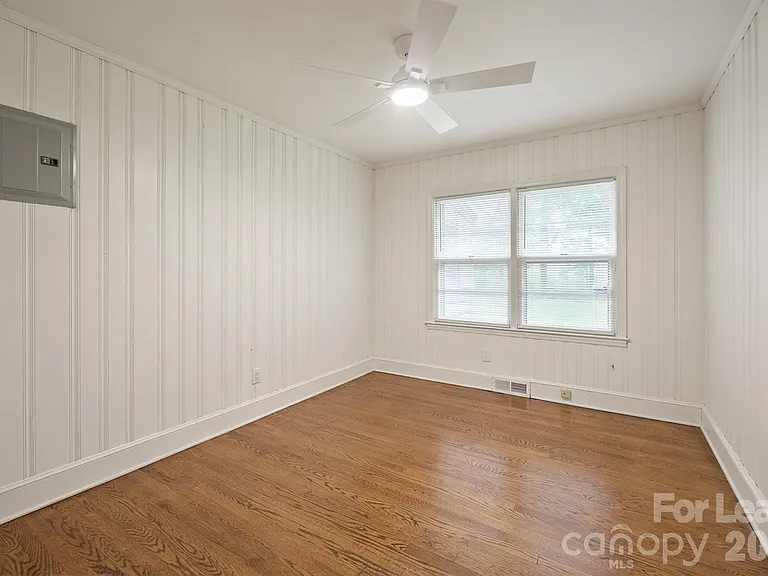 7122 Mallard Creek Rd — Photo 10