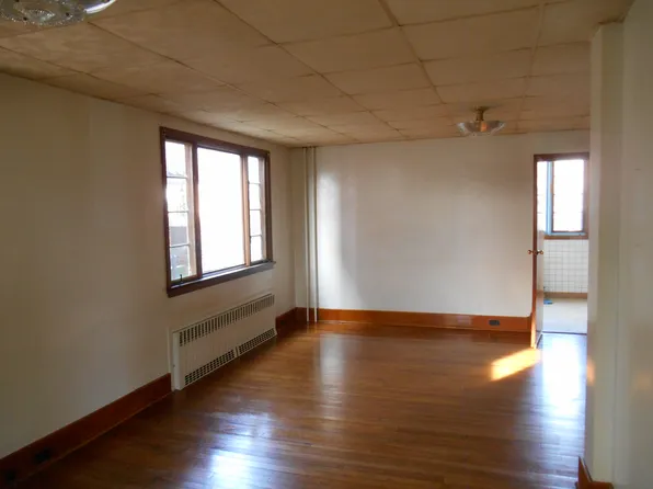 505 Washington St, Mount Pleasant, PA 15666