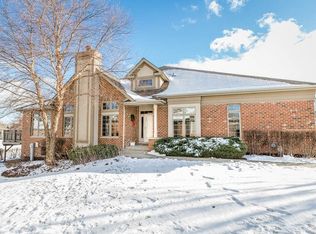 51 Shadow Creek Cir, Palos Heights, IL 60463