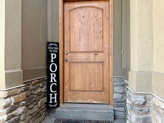 4th image of 4364 N Rose Springs Rd W