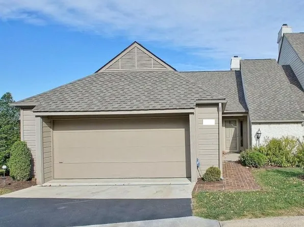 4976 Hunting Hills Cir, Roanoke, VA 24018