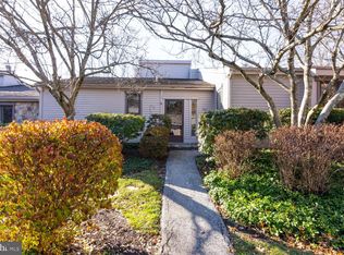 702 Inverness Dr, West Chester, PA