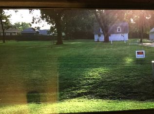 606 S Mount Carmel Rd, Frontenac, KS 66763