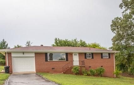 1st image of 41 Moore Dr