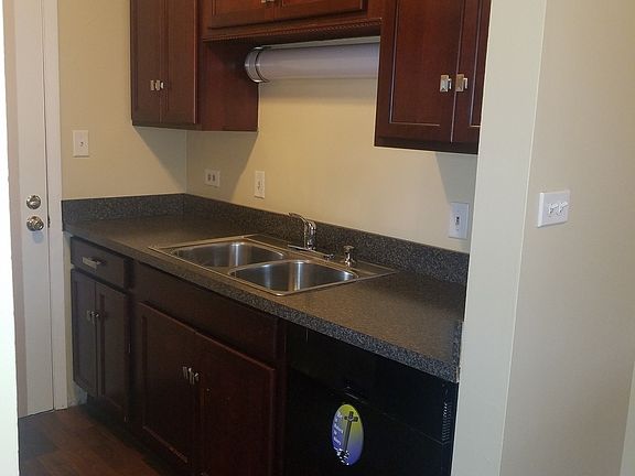 2nd image of 15830 Terrace Dr Unit 1