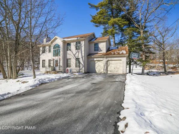 3220 Cherry Ridge Rd, Bushkill, PA 18324