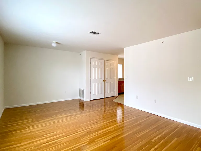 1020 W Elizabeth Ave #B-6 — Photo 12