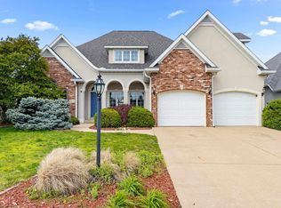 4511 W Jewelwood Ct, Peoria, IL