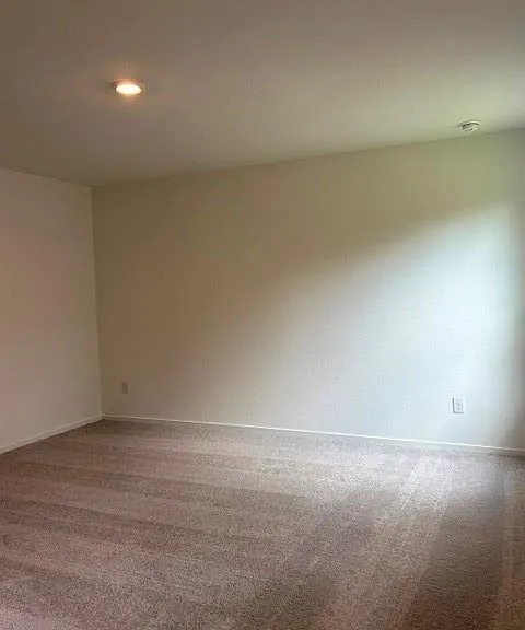 18792 Loom Dr — Photo 6