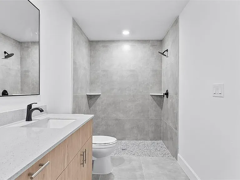 1660 Lizette St SE #1660 — Photo 10