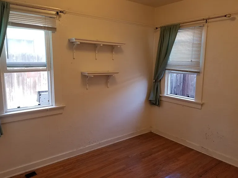4608 Cherokee Ave — Photo 4