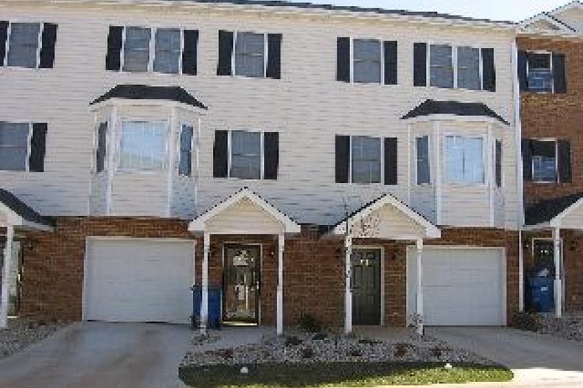 1st image of 113 Blenheim Dr